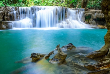 Kanchanaburi – Erawan Waterfalls – Ayutthaya (B)