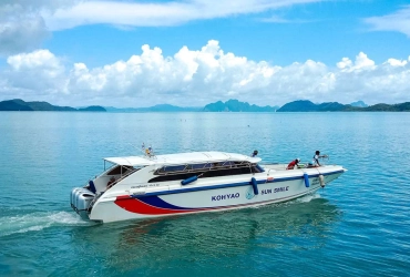 Krabi – Phi Phi Island + Bamboo island tour by speed boat (B, L) *Join-in*