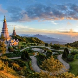 Laos Thailand Tour 15 Days: Discovering Cultural Treasures