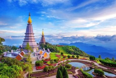 Ayutthaya – City Tour – Bangkok – Night train to Chiang Mai (B)