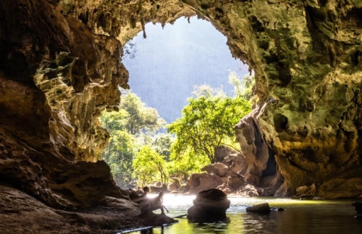 Top 5 caves you cannot miss when visiting Laos