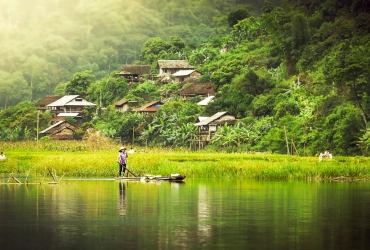 Hanoi - Ba Be Lake (L/D)