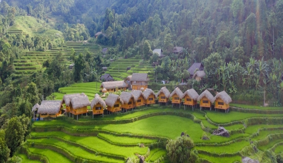 Ha Giang Cao Bang Ba Be Tour 8 days: Off the Beaten Path