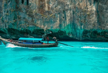 Island Tour By LongTail Boat