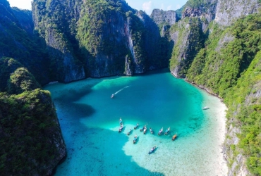 Phi Phi Island & Khai Island by Speed Boat