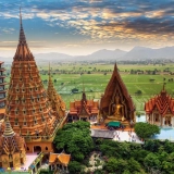 Kanchanaburi Tour Full Day: Floating & Train Markets Adventure