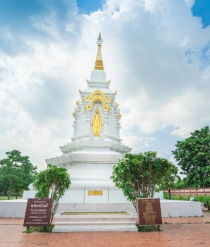 Nong Khai Tour 3 Days: Explore Culture and Scenery