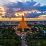 Nakhon Pathom Tour 2 Days 1 Night: Discovering Culture and History