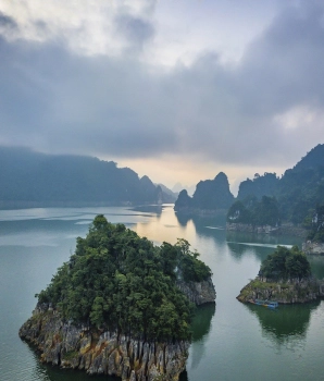 Na Hang Tour 2-Day: Na Hang Lake and Dao Culture