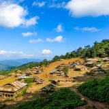 Phongsaly Trekking Tour 4 Days: Cultural Immersion