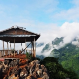 Nong Khiaw Tour 3 Days: Explore the Scenic Landscape