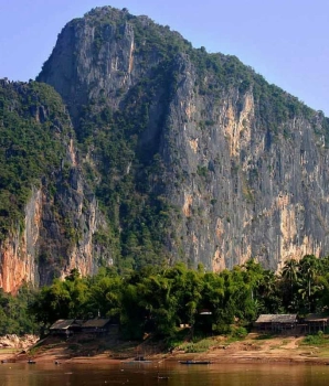 Nong Khiaw Tour 4 Days: Exploring Laos' Scenic Secrets