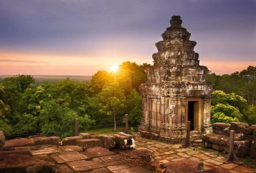 Angkor Wat  (B)