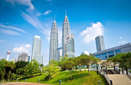 Experience Malaysia: A 7-Day Journey for First-Time Travelers