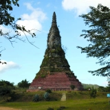 Xieng Khouang Tour 3 Days: Discover the Plain of Jars