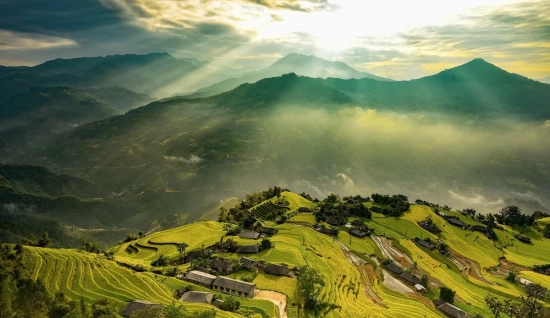 Ha Giang Trekking Tour 4 Days: Exhilarating Adventure