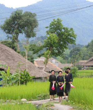 Lang Son Tour 2 days: Bac Son Discover