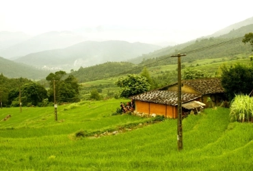 Hanoi - Binh Lieu, Hike to explore local villages in Dong Van commune