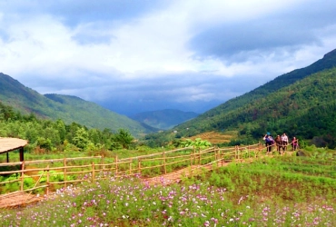 Hanoi - Binh Lieu Village Experience