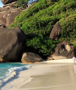 Similan Island Tour 3 Days: Relaxing in Paradise