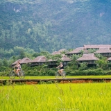 Hoa Binh Tour 2-Day: Explore Thung Nai & Hoa Binh Hydropower