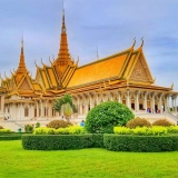 Cambodia Thailand Family Tour 12 Days: Explore Temples, Beaches & Heritage