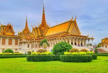 Phnom Penh - Arrival and an introductory walking tour (D)