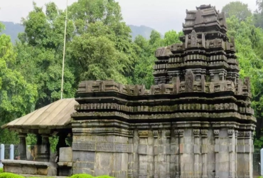 Angkor - Jungle temples (B)