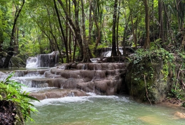 Bangkok – Kanchanaburi (L, D)