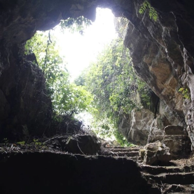 Tham Tet Toong Cave